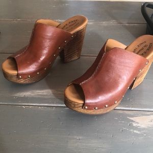 Kork- Ease Clogs
